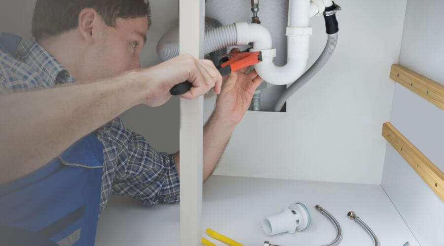 Professional emergency plumbing in Douds, IA